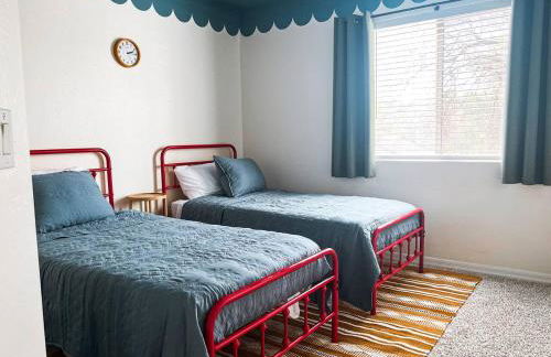 Family Home: Game Room + Yard Near Spring Training - Foto 25