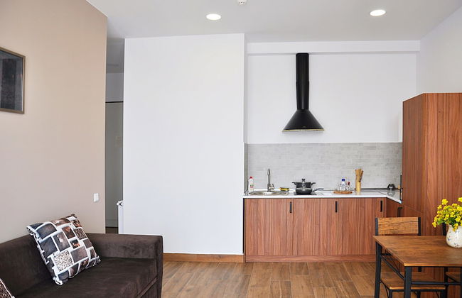 BFG Suites Apartments - Photo 30