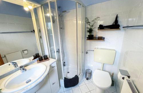 Familienfreundliches Ferienhaus in 5 min zum Strand mit Terrasse und kostenlosem Parkplatz - Photo 11