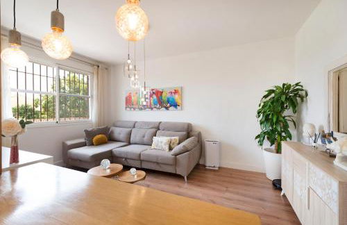 BrisaMar I en segunda línea de playa & priv parking - Photo 3