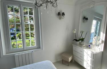 En front de mer, accès direct chemin de randonnée GR34 - Foto 19