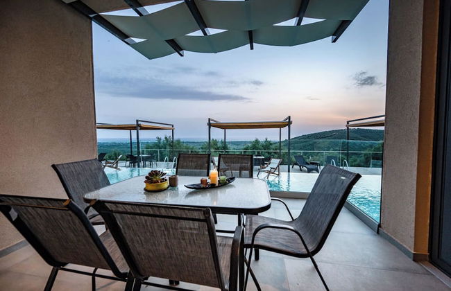 Serenity Suites Sea View 1 - Photo 23