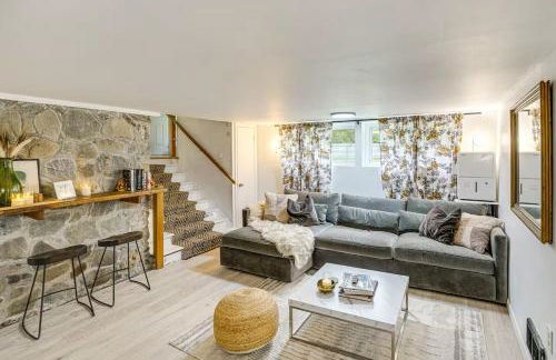 Private cottage close to shopping dining and skiing - Foto 6