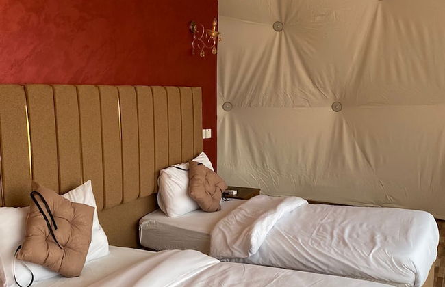 Moon life in Wadi Rum - Photo 22