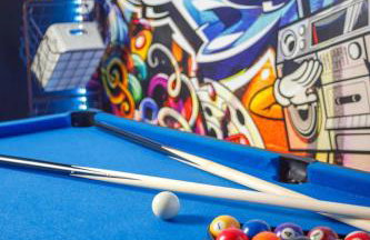 6 BR 3 Bath Spacious Tudor House & Free Parking - Foto 41