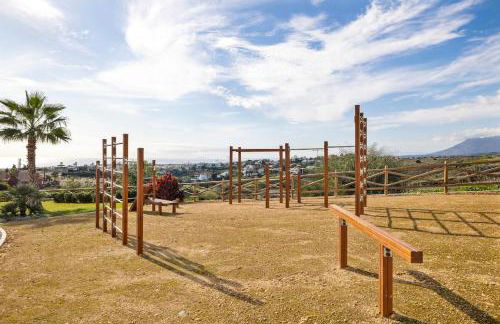 Luxury family apartment with breathtaking views - Photo 35