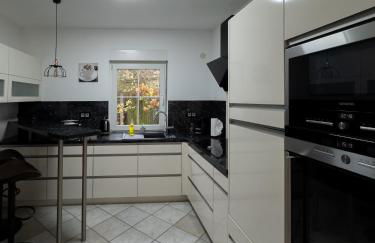 Ganzes Ferienhaus in Leipzig mit Garage und Fußbodenheizung - Photo 5