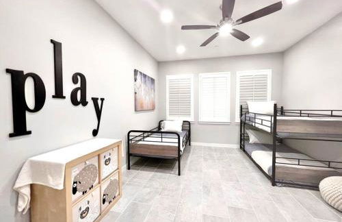 San Diego Luxury Oasis - Photo 16