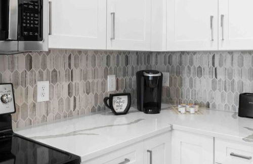 Luxe Living 5 Min From Downtown - Foto 15