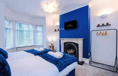 4 Bedroom House in Walkden with Free Parking, by Short Term Digs Short Lets & Serviced Accommodation - Foto 25