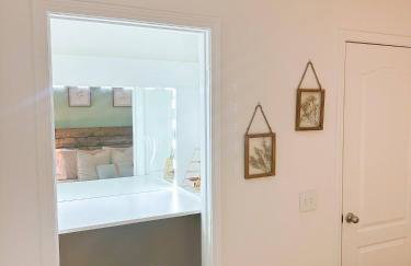 Crescent Gardens-3 Miles from UA - Foto 17