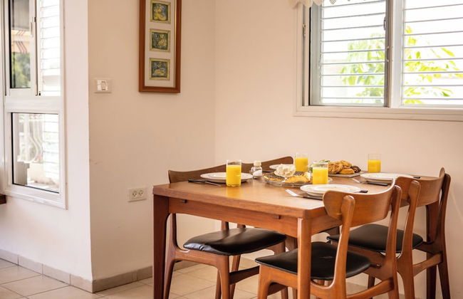 Homey Kiryat Haim Apt by Sea N Rent - Foto 21