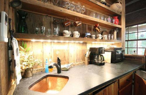 Sarah`s Cabin · Sarah`s Cabin in Pisgah Forest - Foto 4