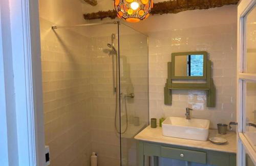 Astarte House Down - Photo 3