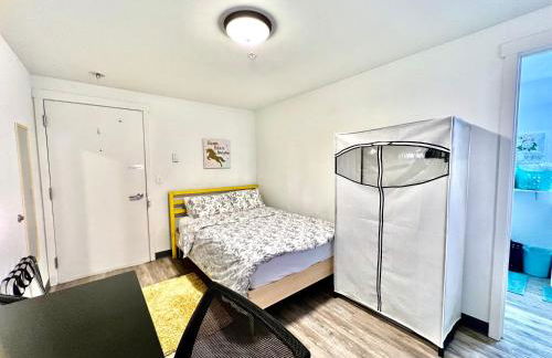 Private Room with own Bathroom 10 Minutes Walk to University of Washington - Foto 9