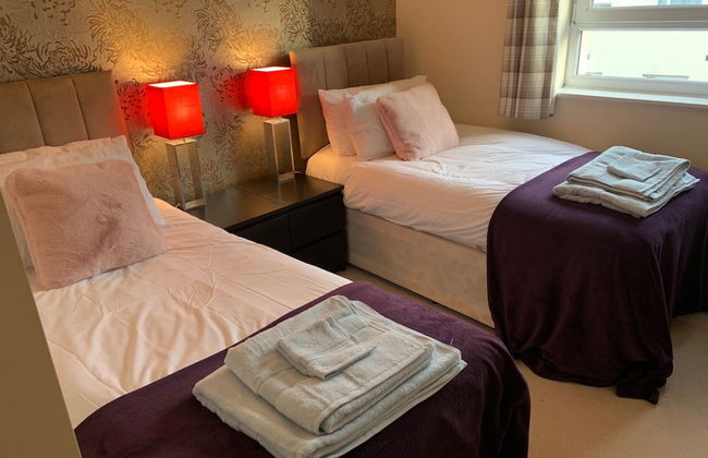 Sleeps 4/6 pet Friendly Parking nr Nec/warwick uni - Photo 4