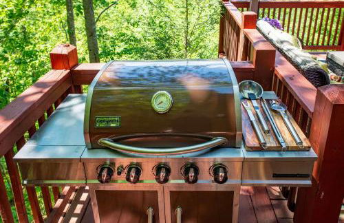 Hot Tub, Fire Pit and Lake Access! Almond Cabin - Foto 32