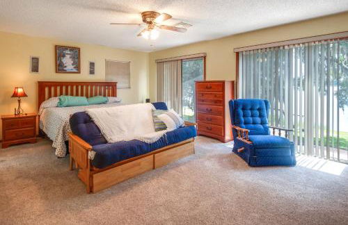 Lake Winnott Home with Boat Ramp and Dock - Foto 14