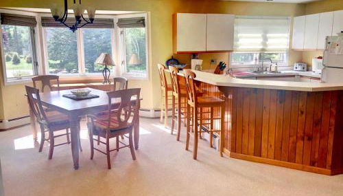 G2 Sunny and homey Fairway Village Townhome right on the Omni Mount Washington Hotel golf course - Foto 5, Other