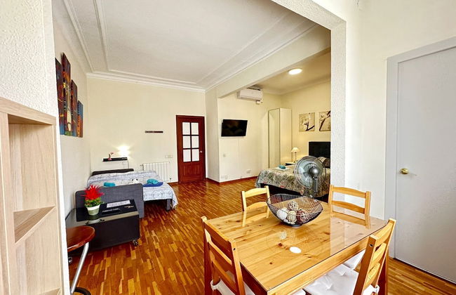 Rooms Aribau - Photo 1