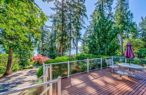 Stunning Sammamish Lake View Home near Weowna Park - Foto 1