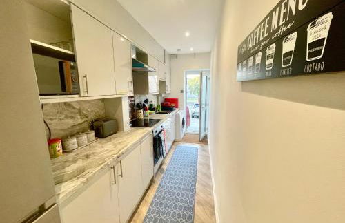 Executive apartments, nr city centre with private parking - Foto 17