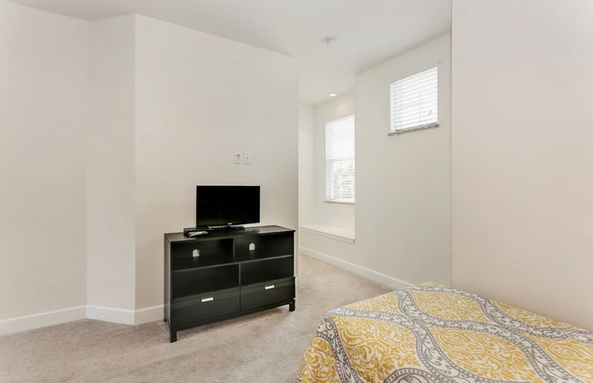 17331serblvd - Foto 7