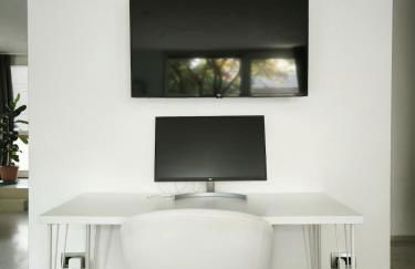 The House of Marbles - Photo 9