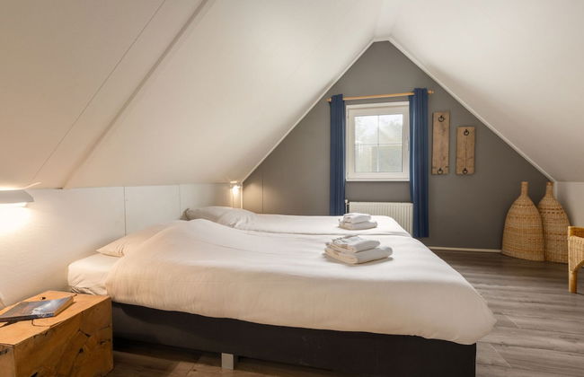 Great Thatched Villa With Solarium, in a National Park - Photo 5