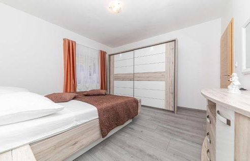 Awesome Home In Ricice With Sauna - Foto 23