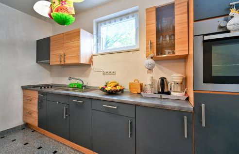 Beautiful Home In Dugo Selo - Foto 4