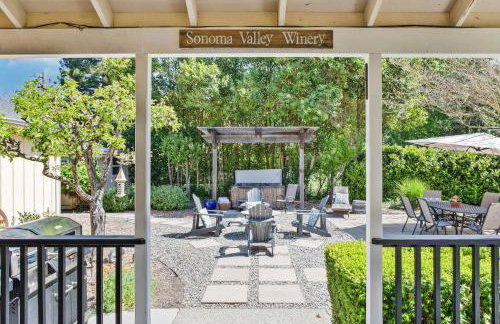 Charming 4BR Wine Country Getaway with Spa & Firepit - Foto 15