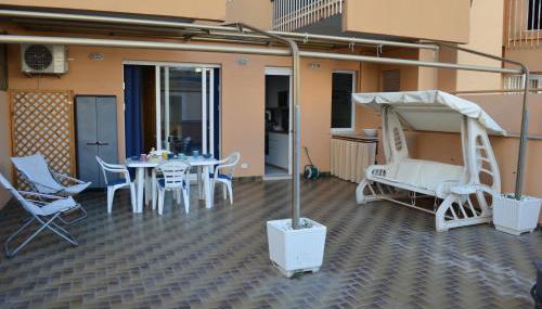 Open Space Centralissimo Nettuno fronte Porto - Foto 5