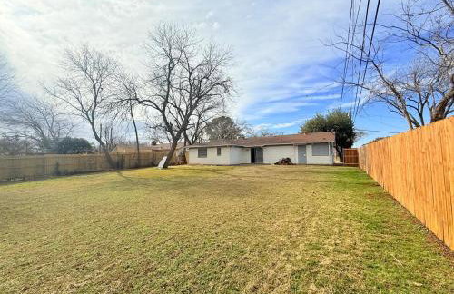 Spacious Family Home Near DFW Airport - Entire Home - Foto 10