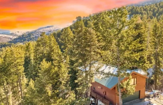 Reduced Nightly Rates! Park City Cabin, Hot Tub, Fire Pit - Sleeps 14 - Photo 7