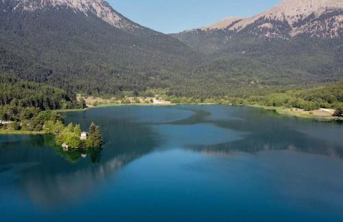 Σπίτι με Τζάκι & Θέα - Foto 18