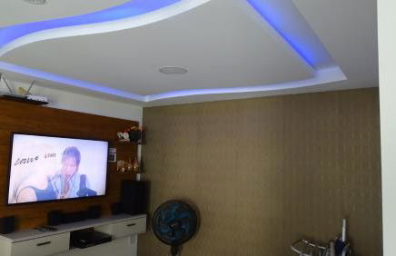 Belíssimo Apto à Beira Mar - Foto 8