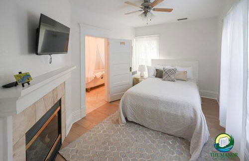 Lakefront estate with breathtaking views and pier! - Foto 7