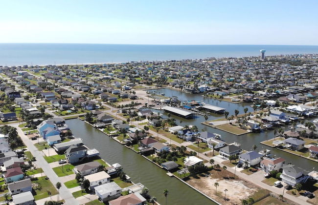 Harry's Hideaway - Photo 25