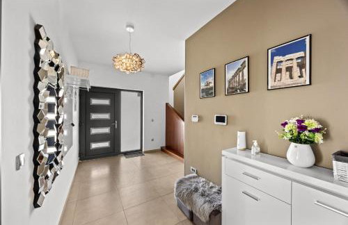 Villa Ula in Pula with heated pool, sauna & private tennis court - Photo 8