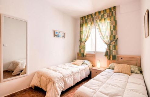 Awesome Apartment In Santa Pola - Photo 16