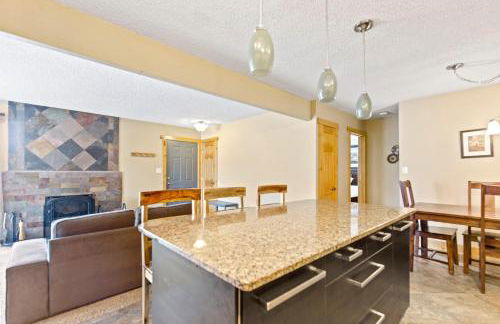 Rocky Mountain Escape with Vista View - Wildernest - Foto 8