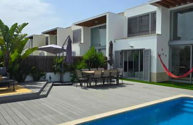 Trevo Beach House - Villa with Private Pool - Foto 37