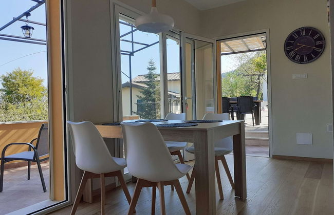 Chic Coastal Hill Escape - Foto 29