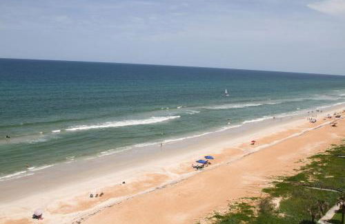 Fabulous ocean and beach views with top complex amenities - Foto 26