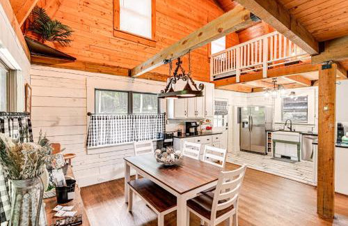 Peaceful Mt Juliet Cabin with Patio and Fire Pit - Foto 2