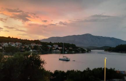 Studio apartman Kornelija - Foto 22