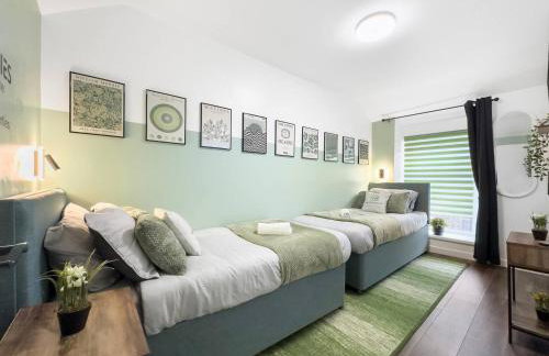 Dashing and Distinctive Dwelling w Rooftop Garden - Foto 10