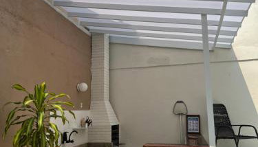 Casa com piscina, churrasqueira e terraço com vista pro mar! - Foto 5