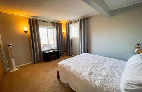 Finn's Hideaway -Modern family river home - Foto 26